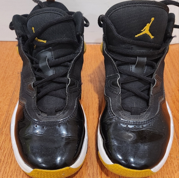 Nike Jordan Flight - Picture 2 of 3